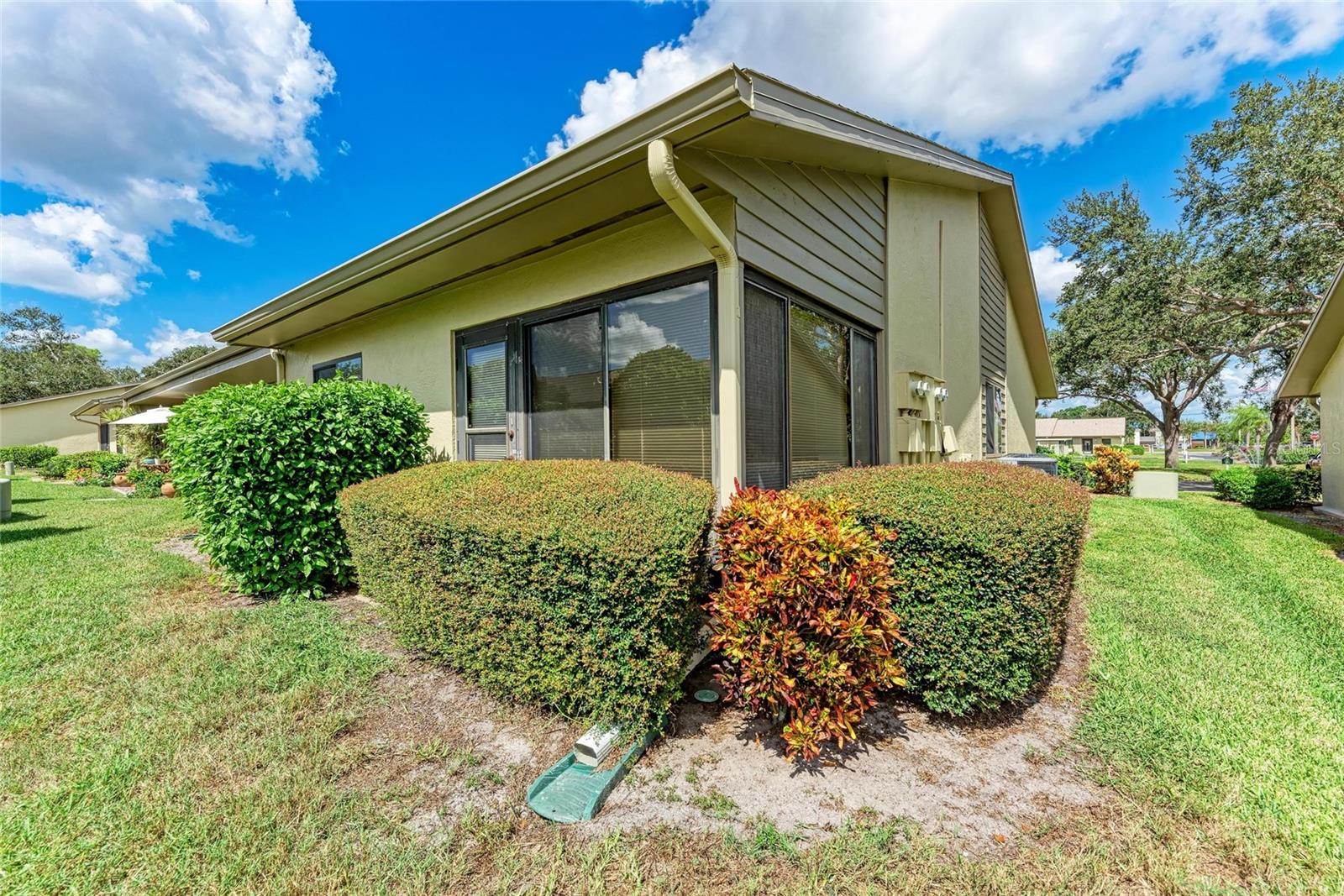 Image 27 of 31 For 2708 60th Avenue Plaza S