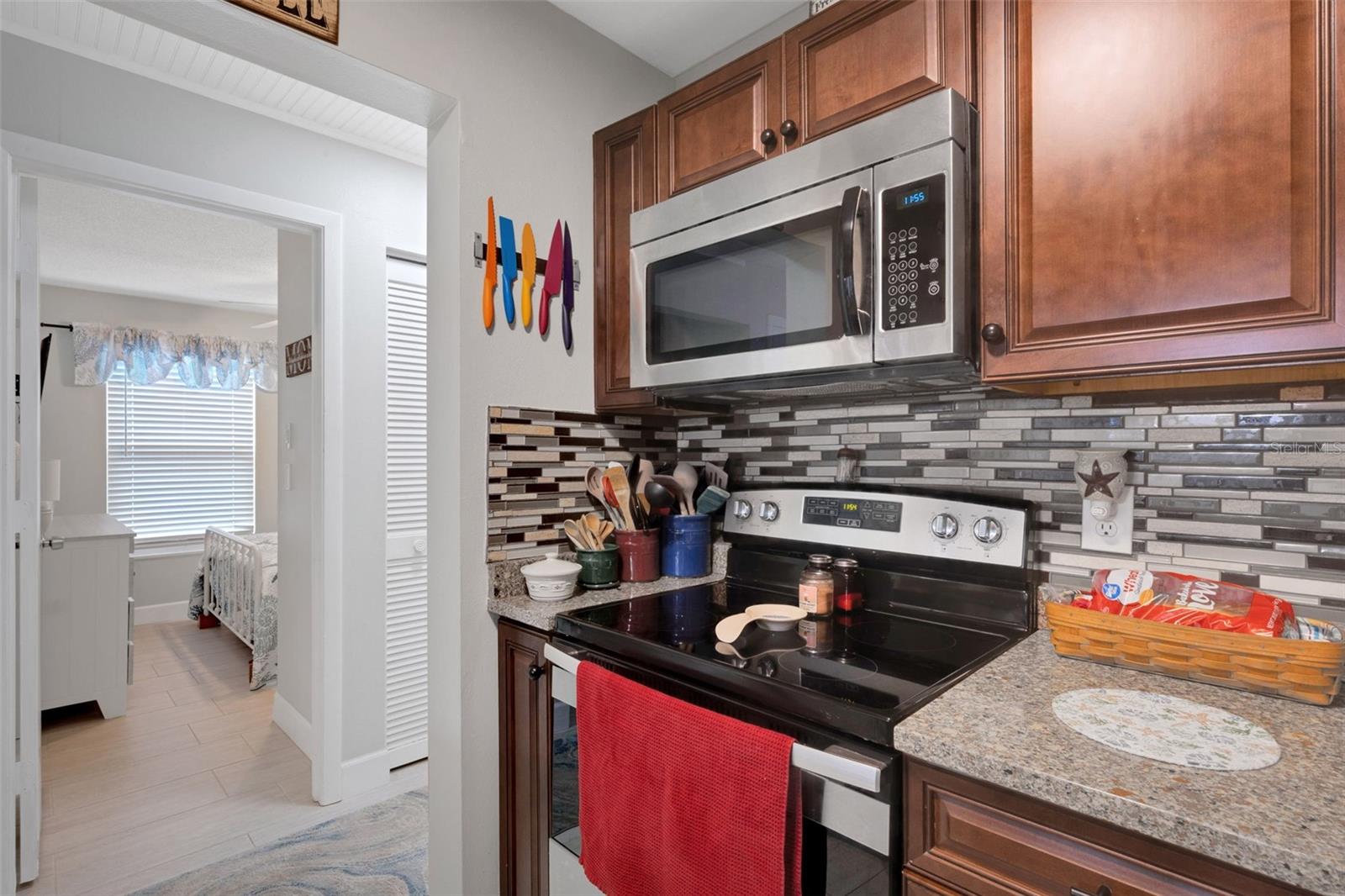 Image 17 of 32 For 3784 59th Avenue W 3784
