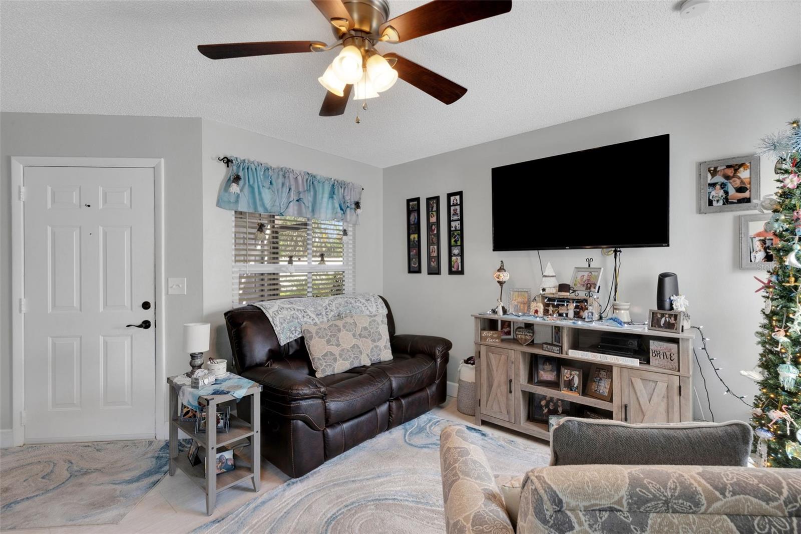 Image 9 of 32 For 3784 59th Avenue W 3784
