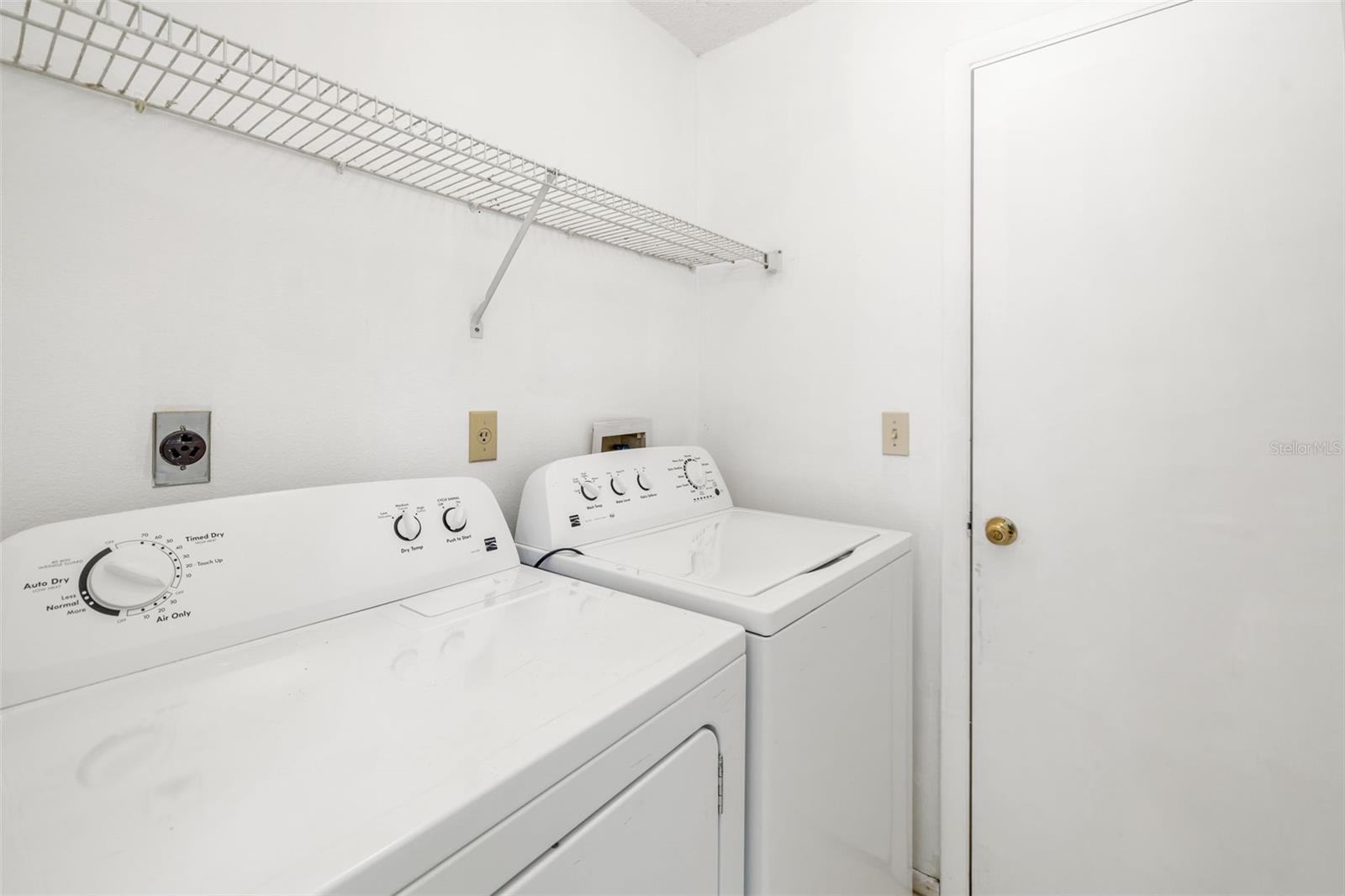 Image 15 of 22 For 4412 11th Avenue E