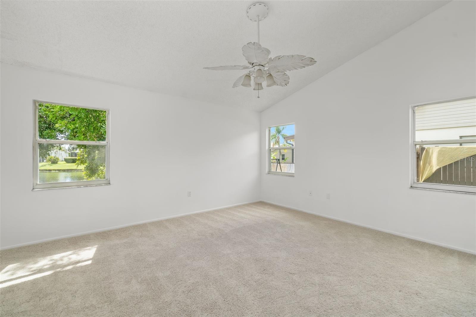 Image 16 of 22 For 4412 11th Avenue E