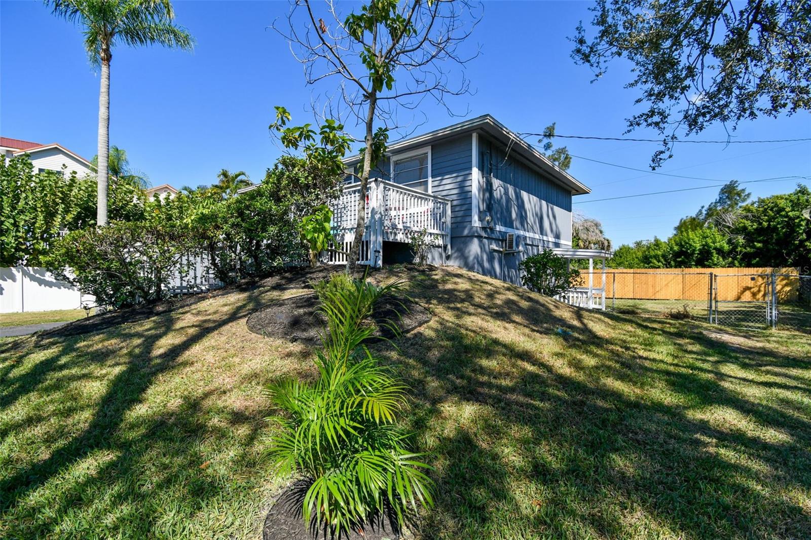 Image 11 of 73 For 5412 3rd Avenue W