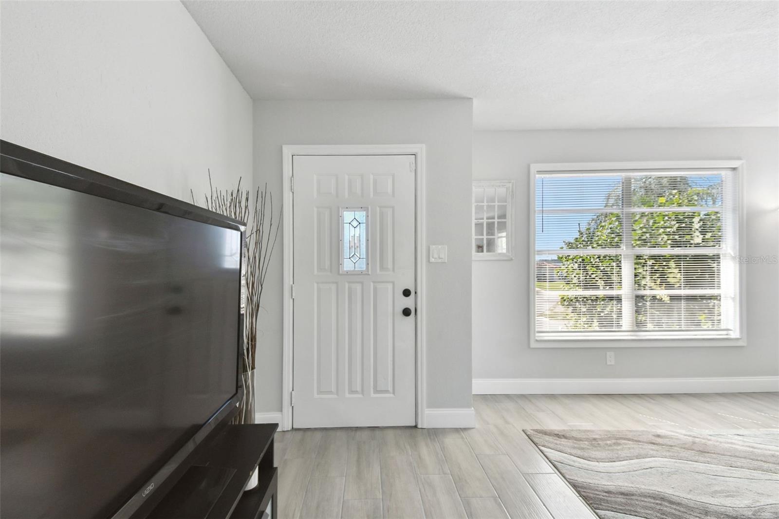 Image 13 of 73 For 5412 3rd Avenue W