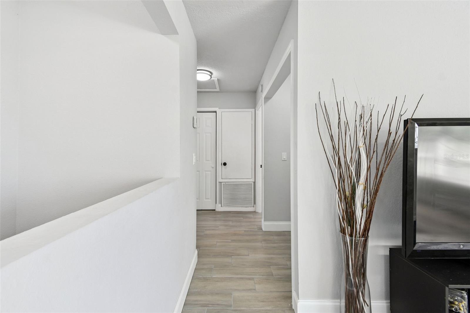 Image 32 of 73 For 5412 3rd Avenue W