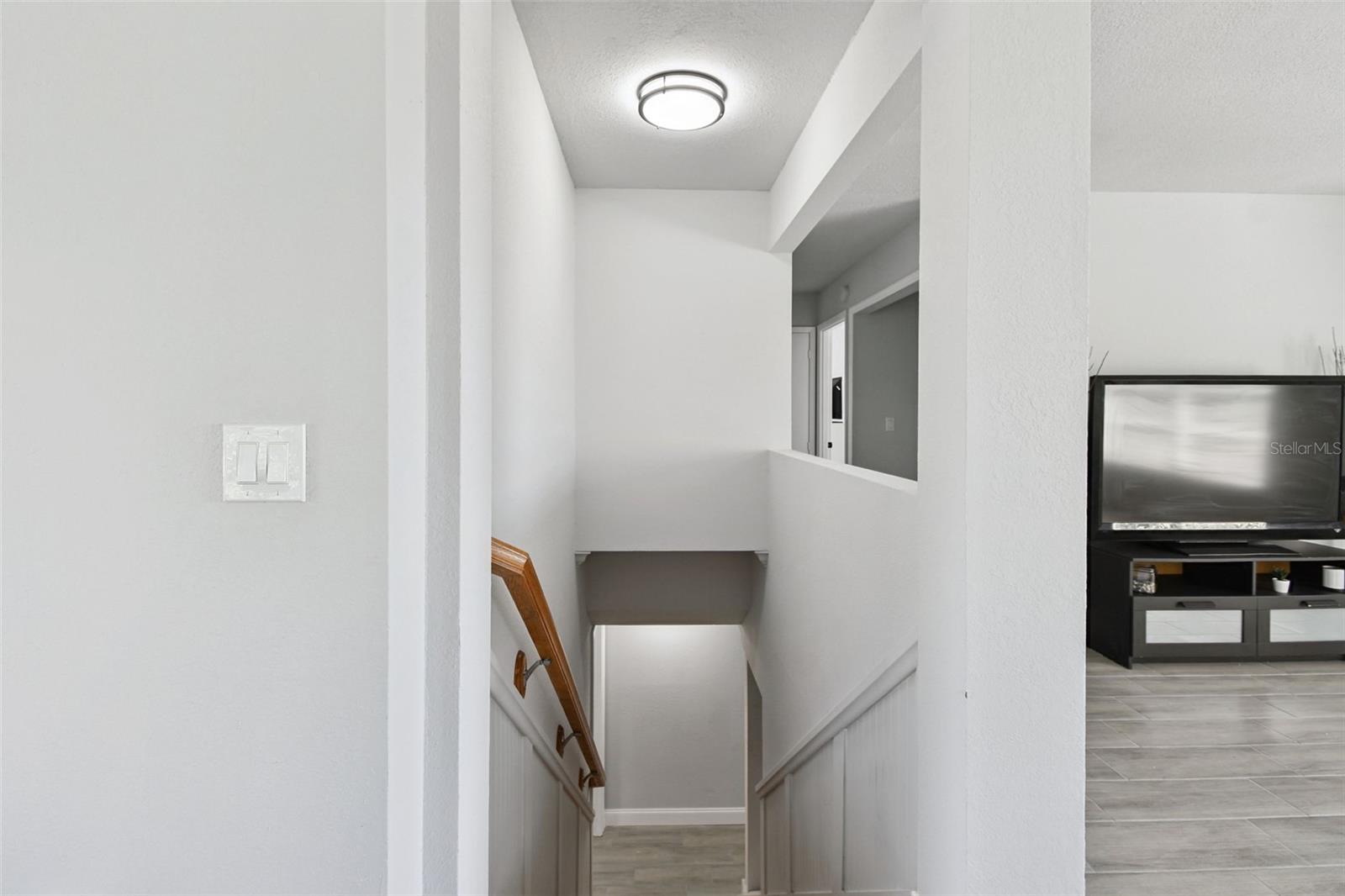 Image 34 of 73 For 5412 3rd Avenue W