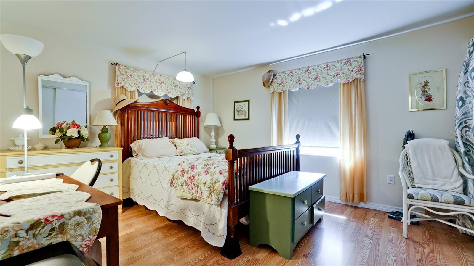 Image 15 of 40 For 1633 Leisure Drive M37