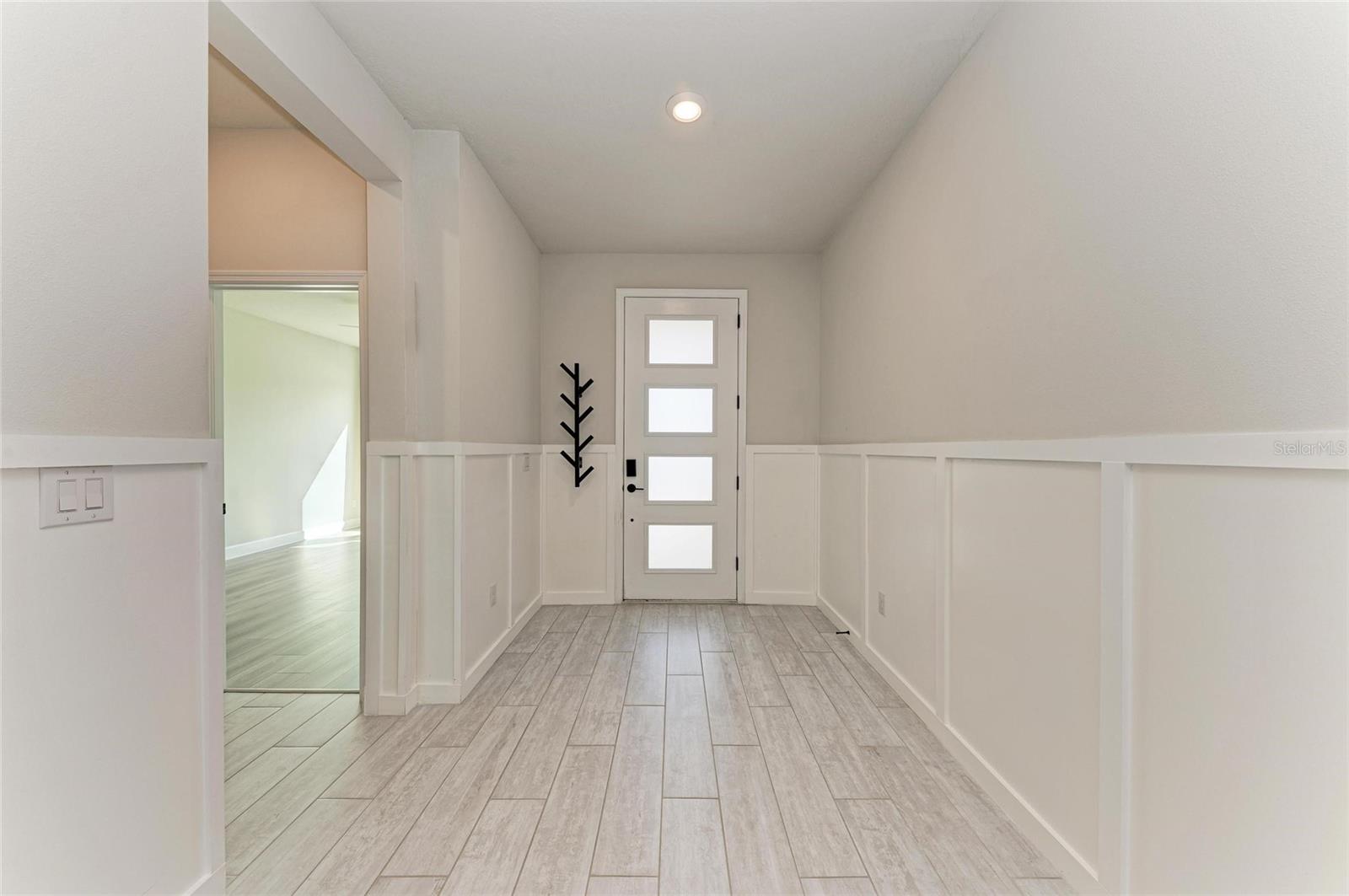 Image 6 of 55 For 5636 Trevesta Place