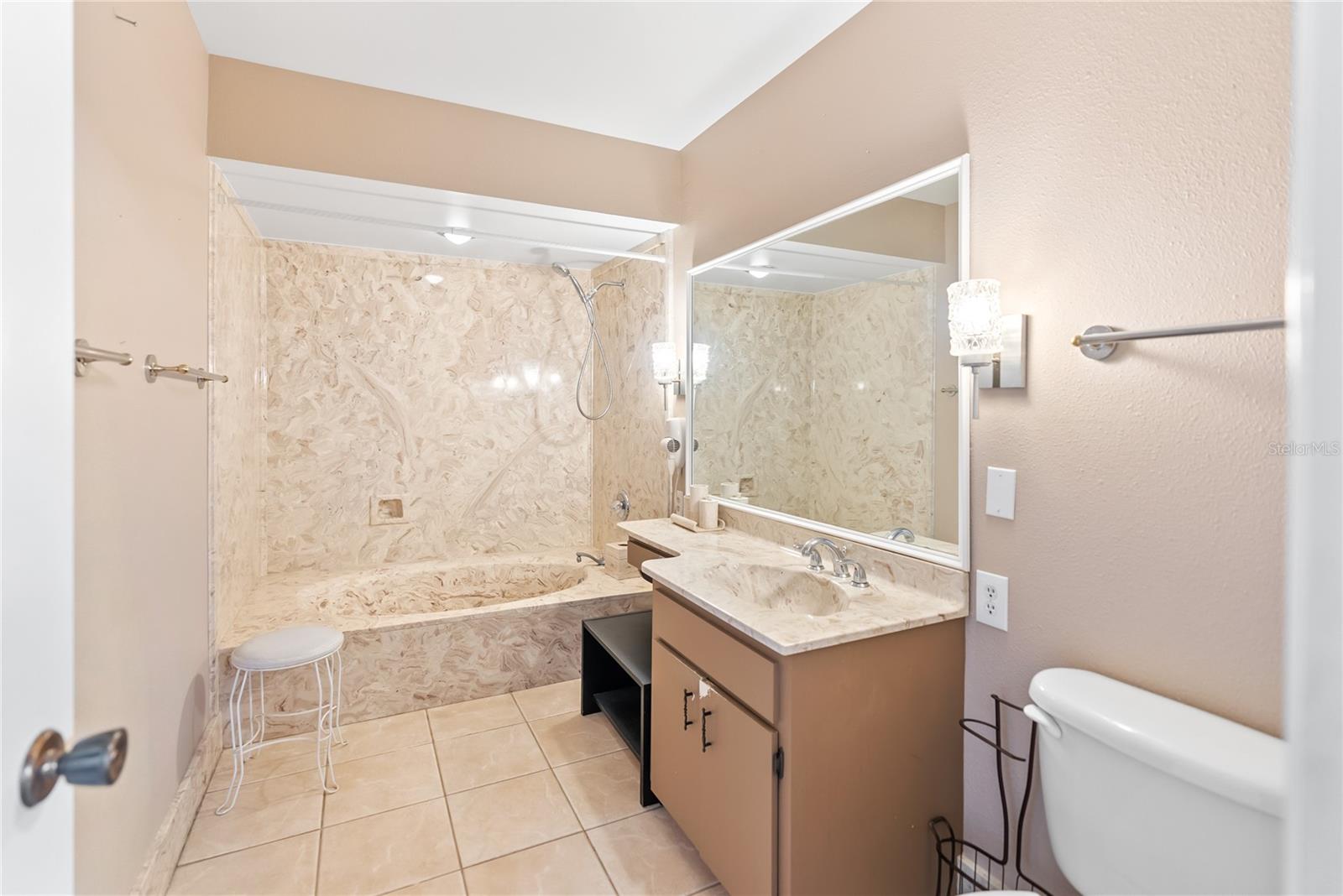 Image 13 of 41 For 5400 34th Street W D12
