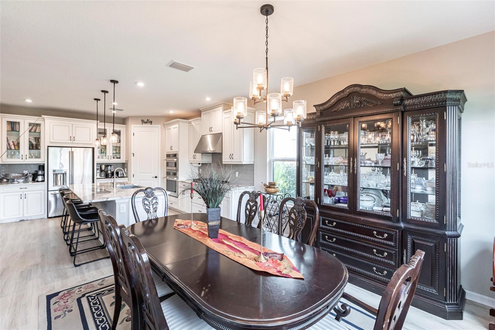 Image 14 of 44 For 16524 Paynes Mill Drive
