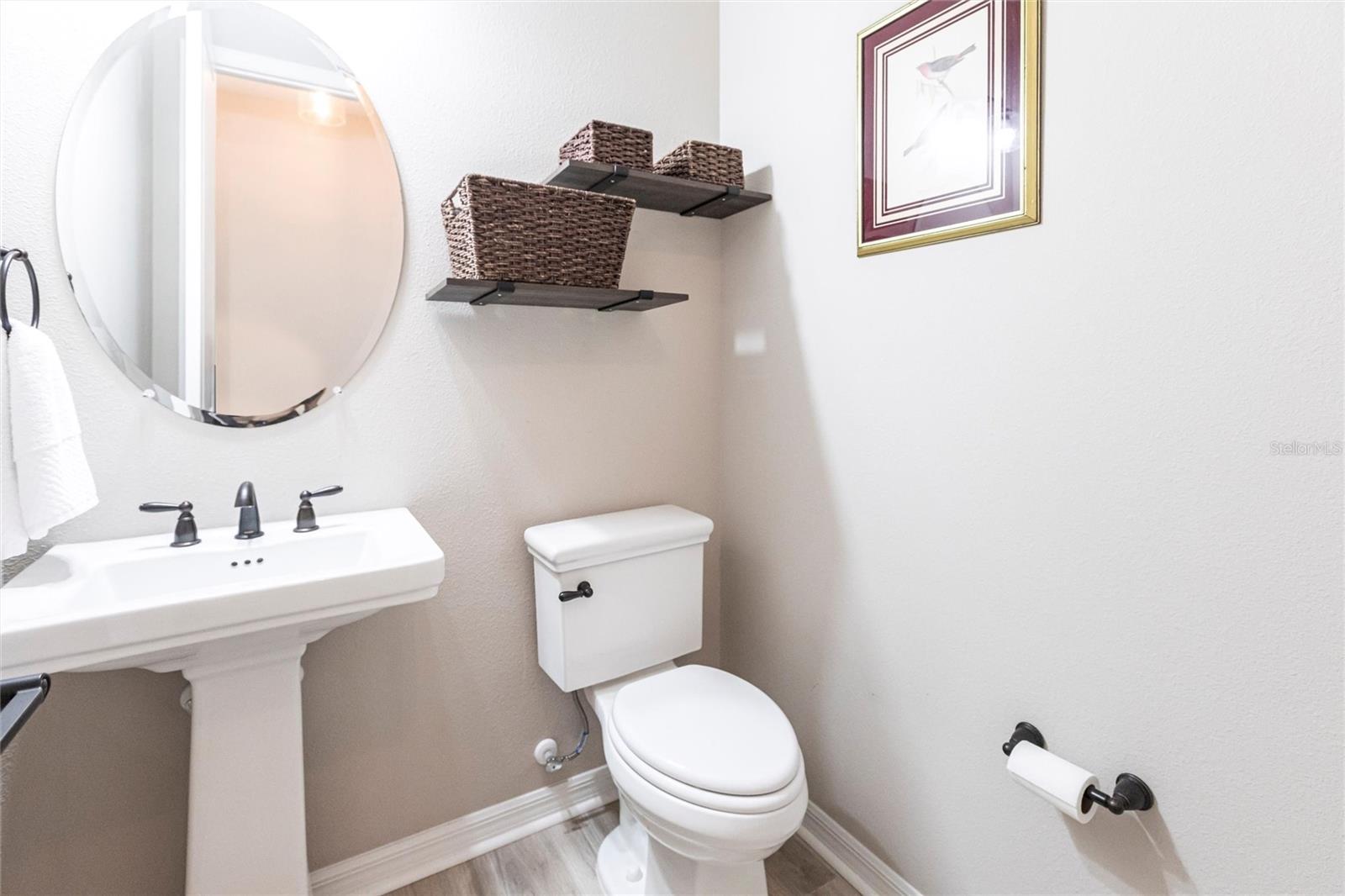 Image 30 of 44 For 16524 Paynes Mill Drive