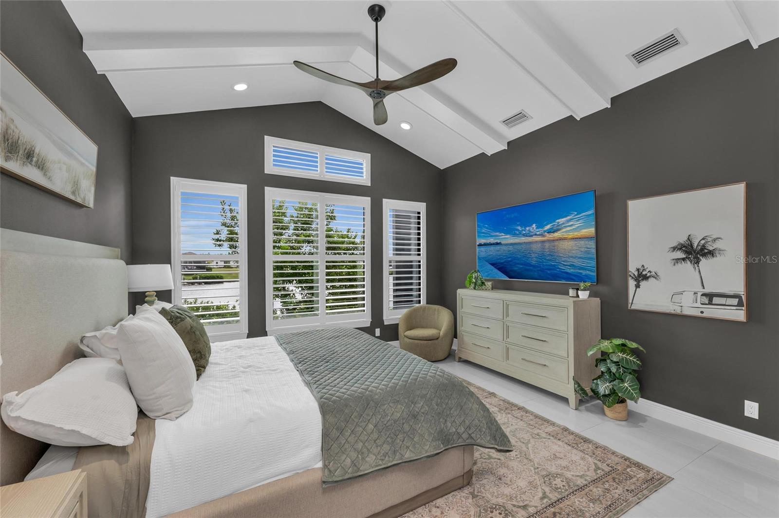 Image 41 of 83 For 11505 Harbourside Lane
