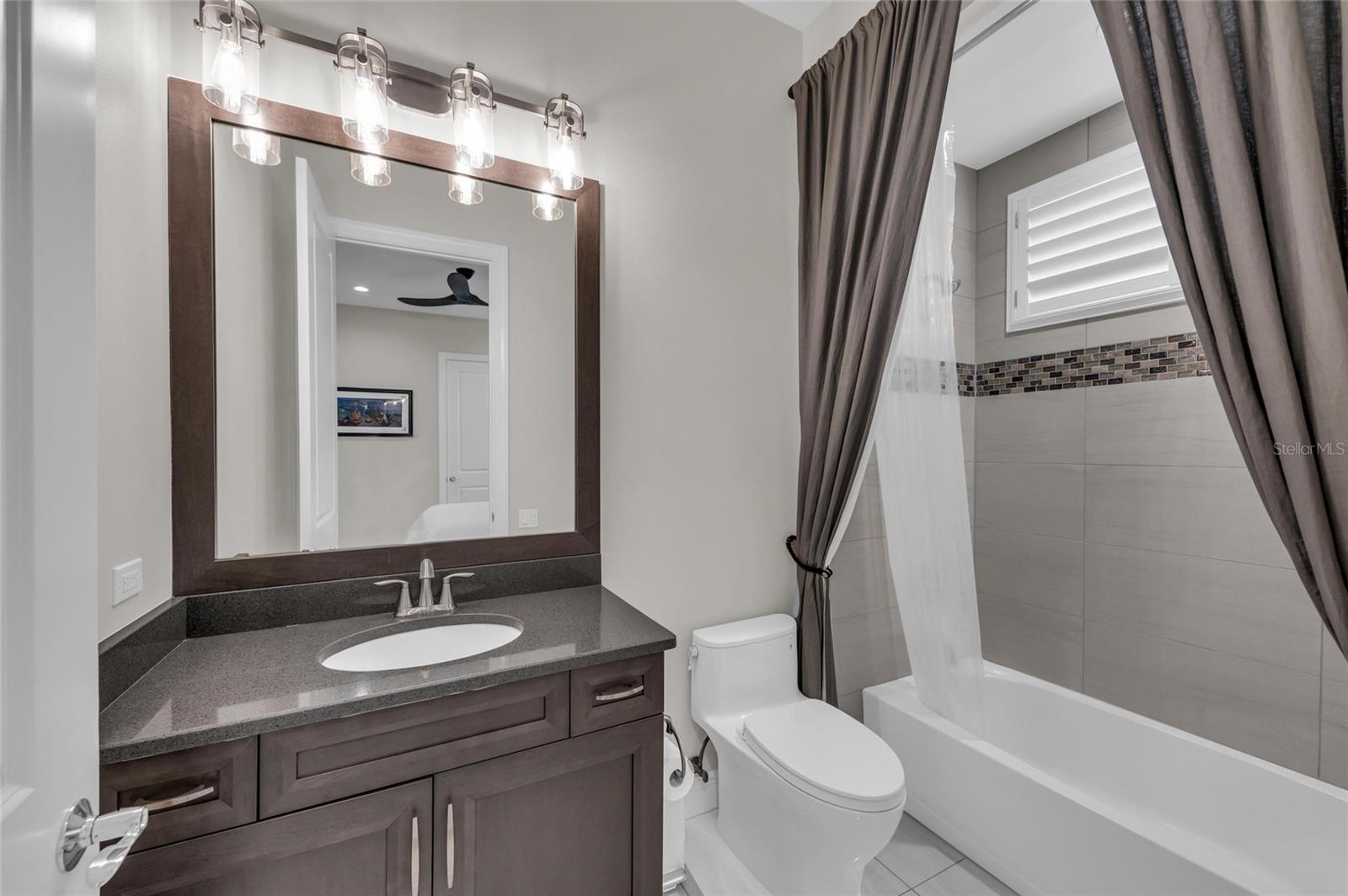 Image 49 of 83 For 11505 Harbourside Lane