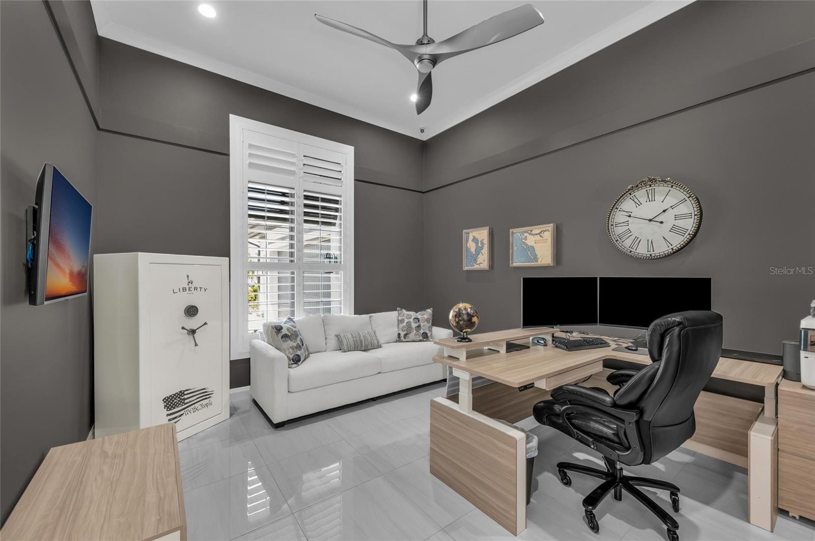 Image 50 of 83 For 11505 Harbourside Lane