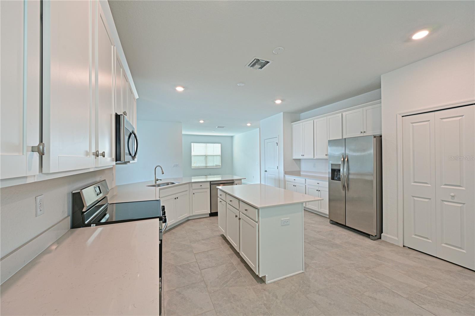 Image 6 of 28 For 3404 Night Star Terrace