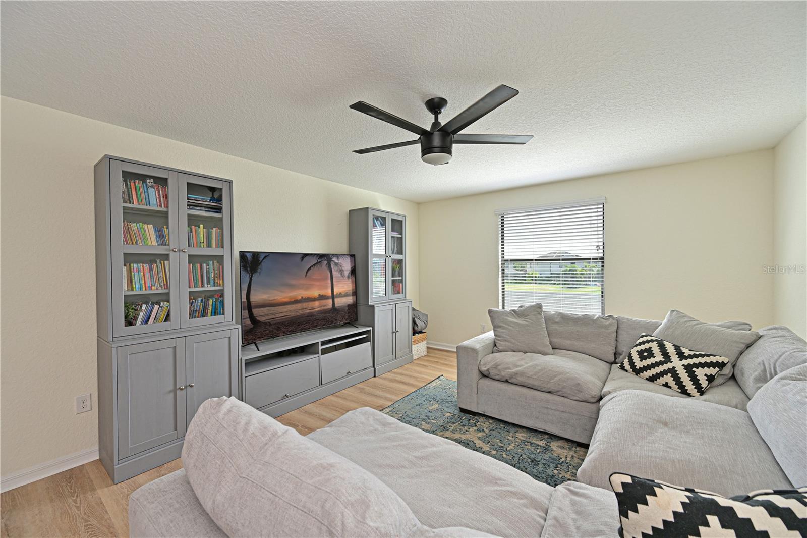 Image 16 of 42 For 11314 Sweetgrass Drive
