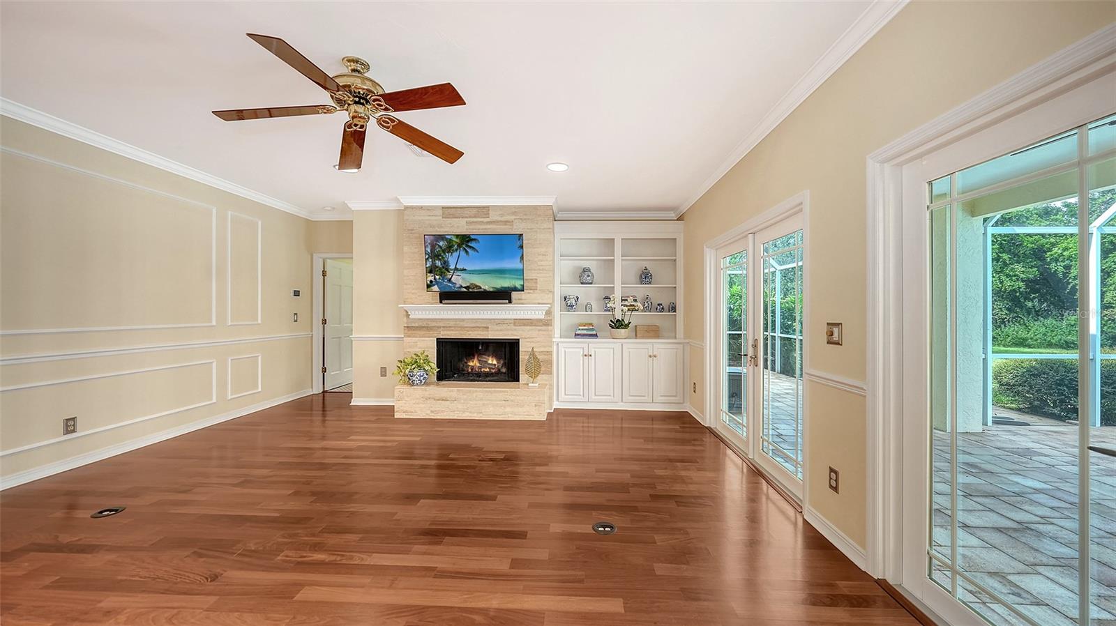 Image 12 of 63 For 7401 Hemlock Lane