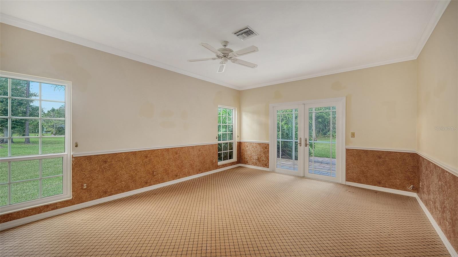 Image 21 of 63 For 7401 Hemlock Lane