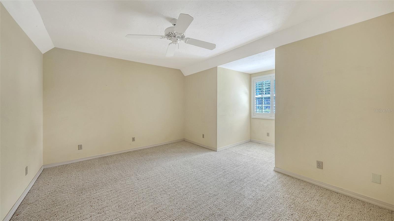 Image 38 of 63 For 7401 Hemlock Lane