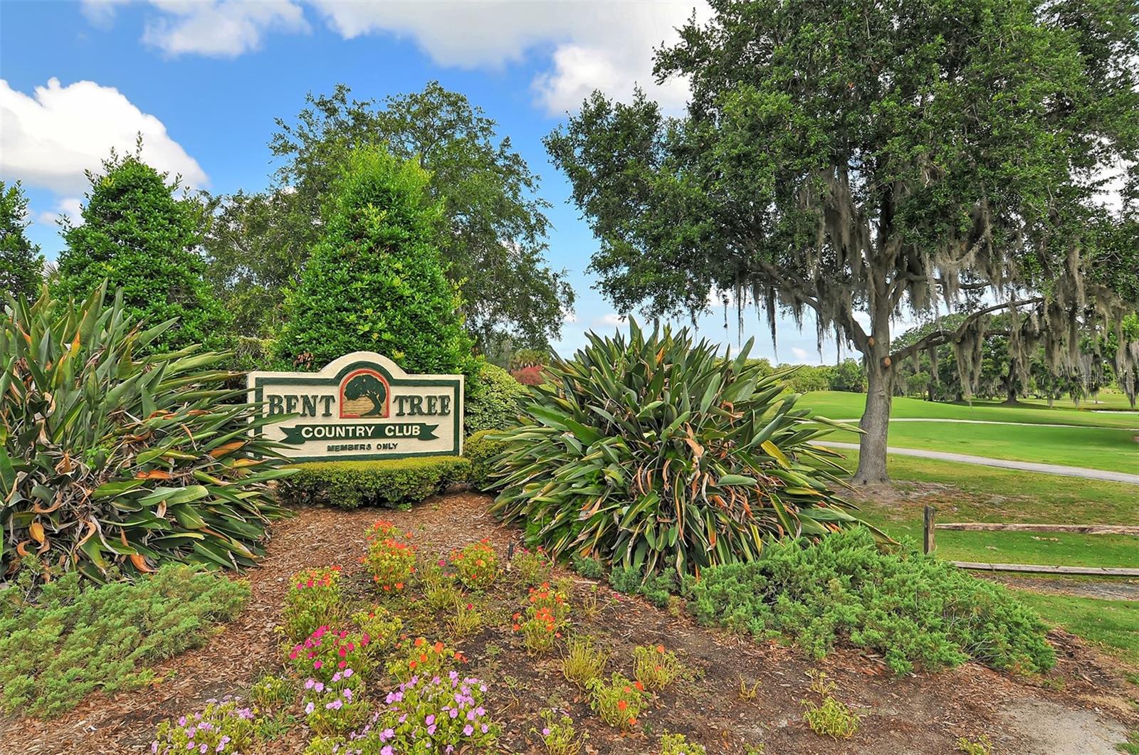 Image 55 of 63 For 7401 Hemlock Lane