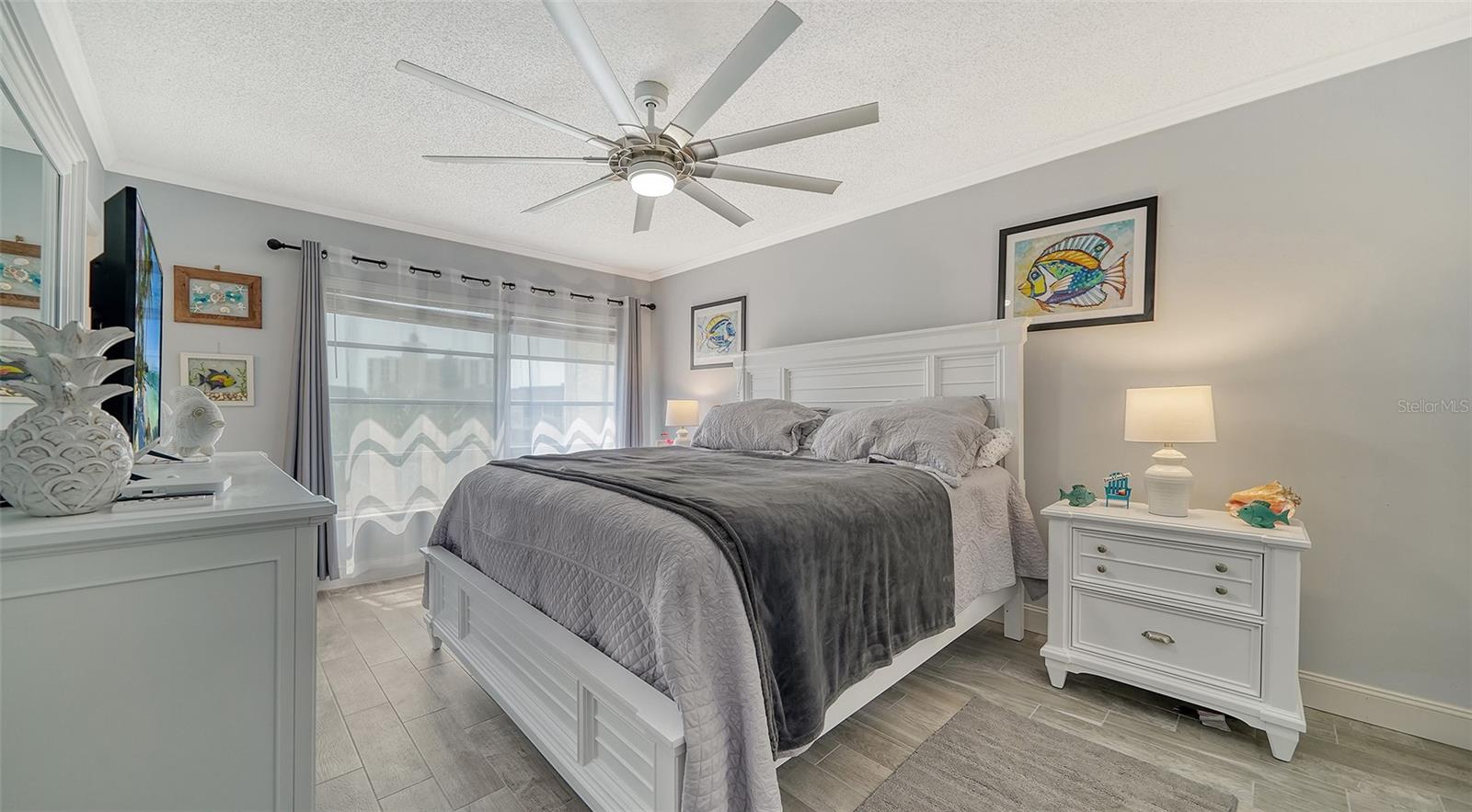 Image 17 of 58 For 4380 Exeter Drive 303
