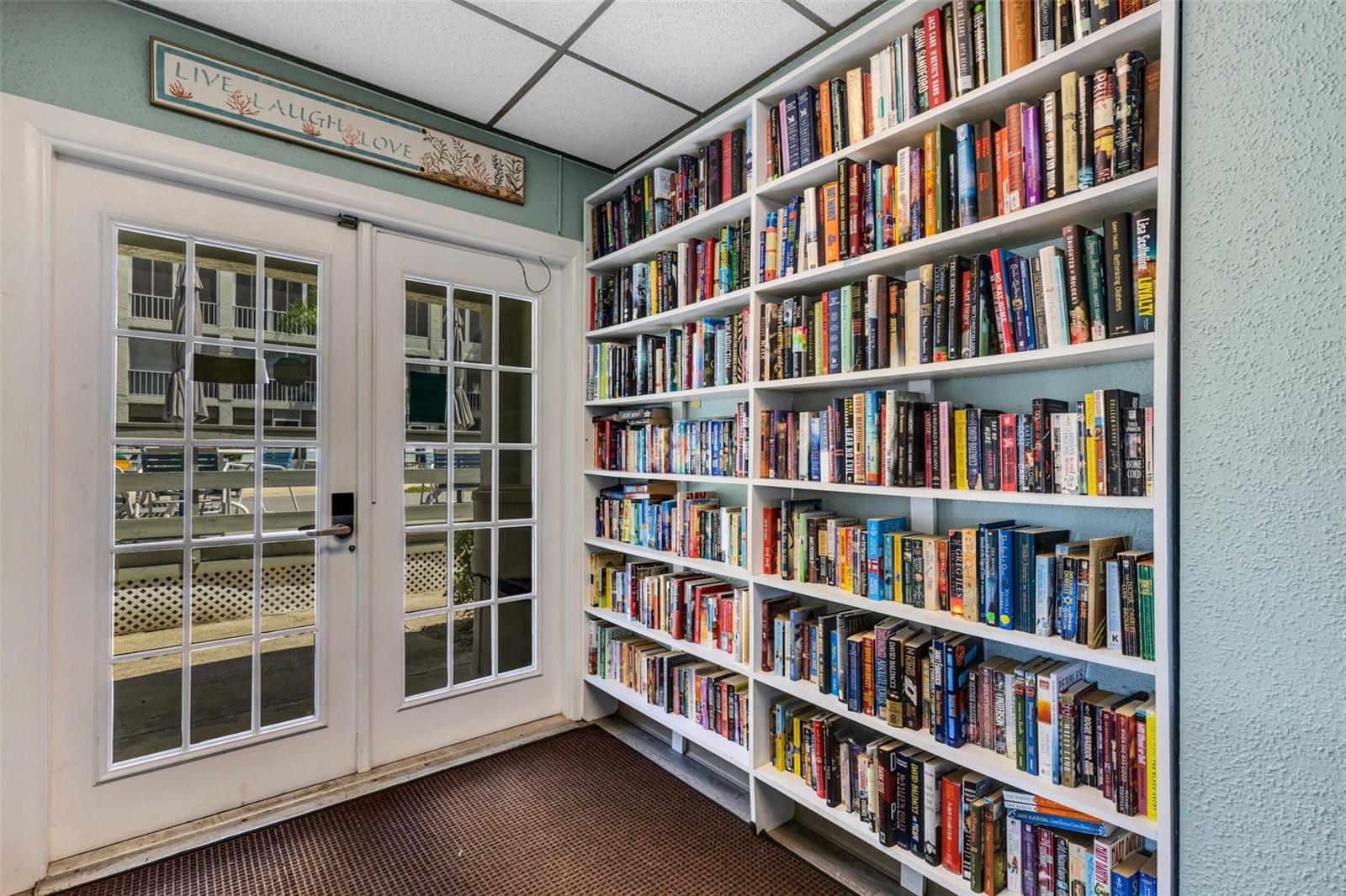 Image 36 of 37 For 3118 Lake Bayshore Drive O216
