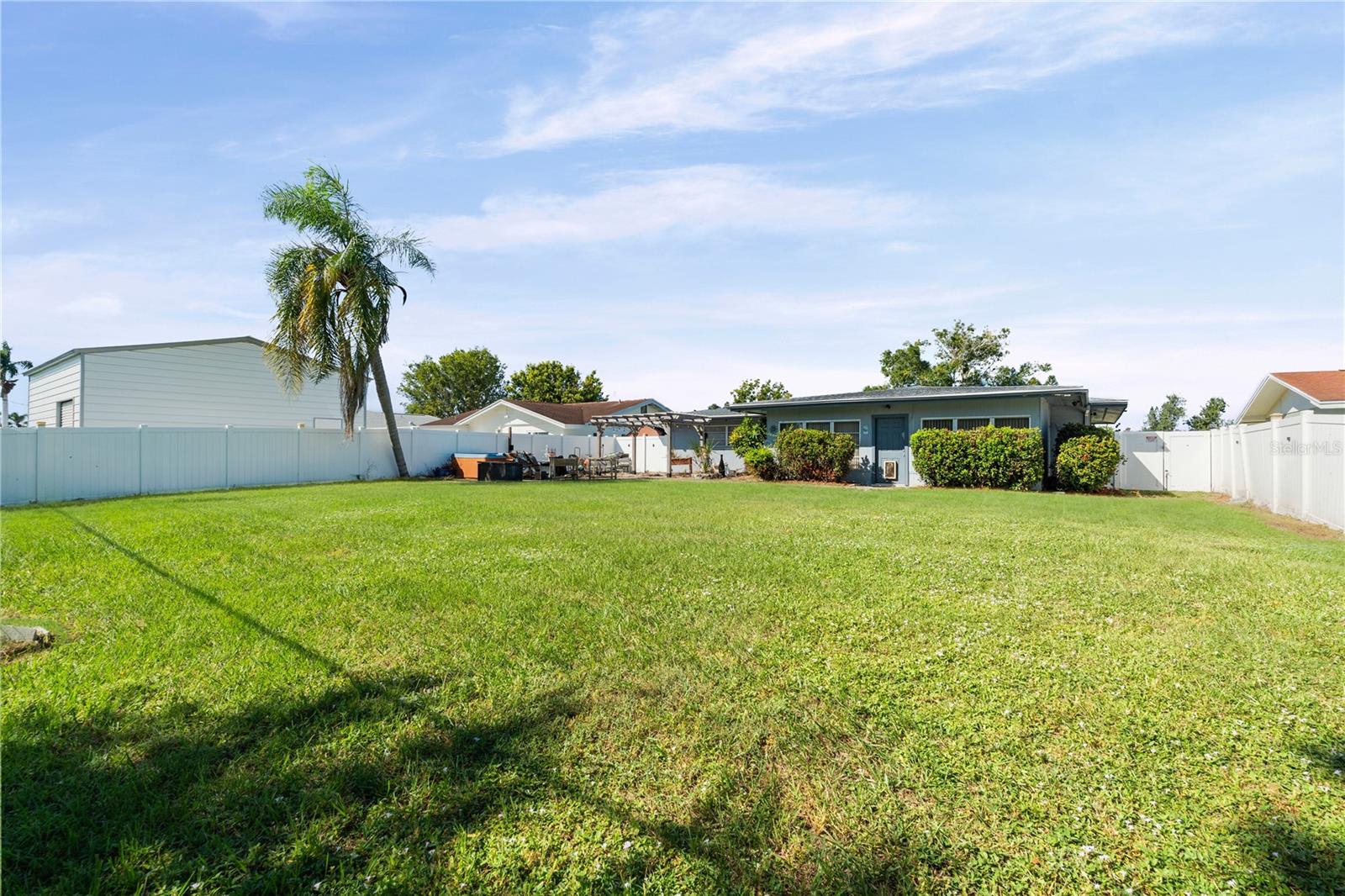 Image 24 of 38 For 2707 27th Avenue Drive W