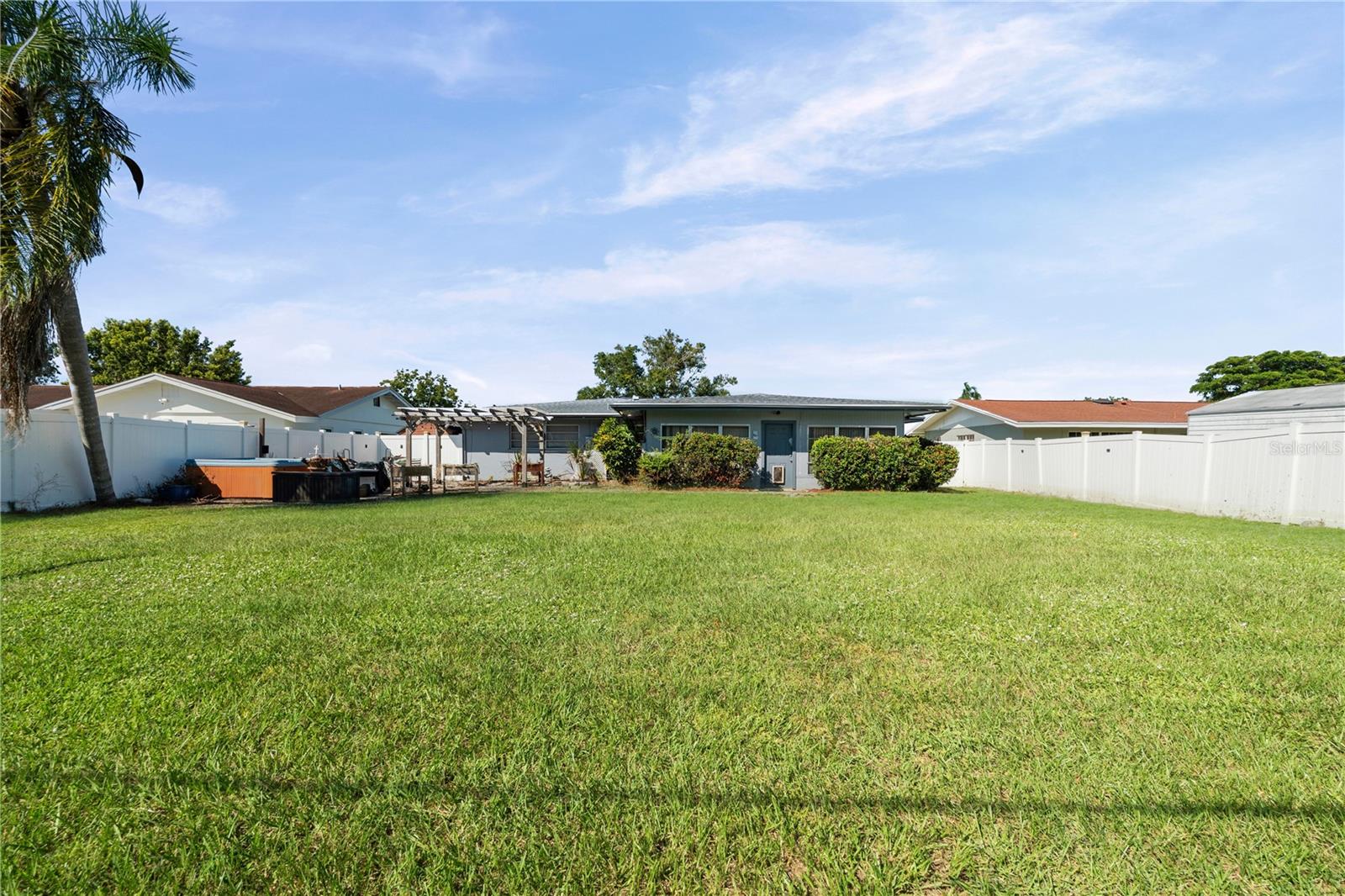 Image 25 of 38 For 2707 27th Avenue Drive W