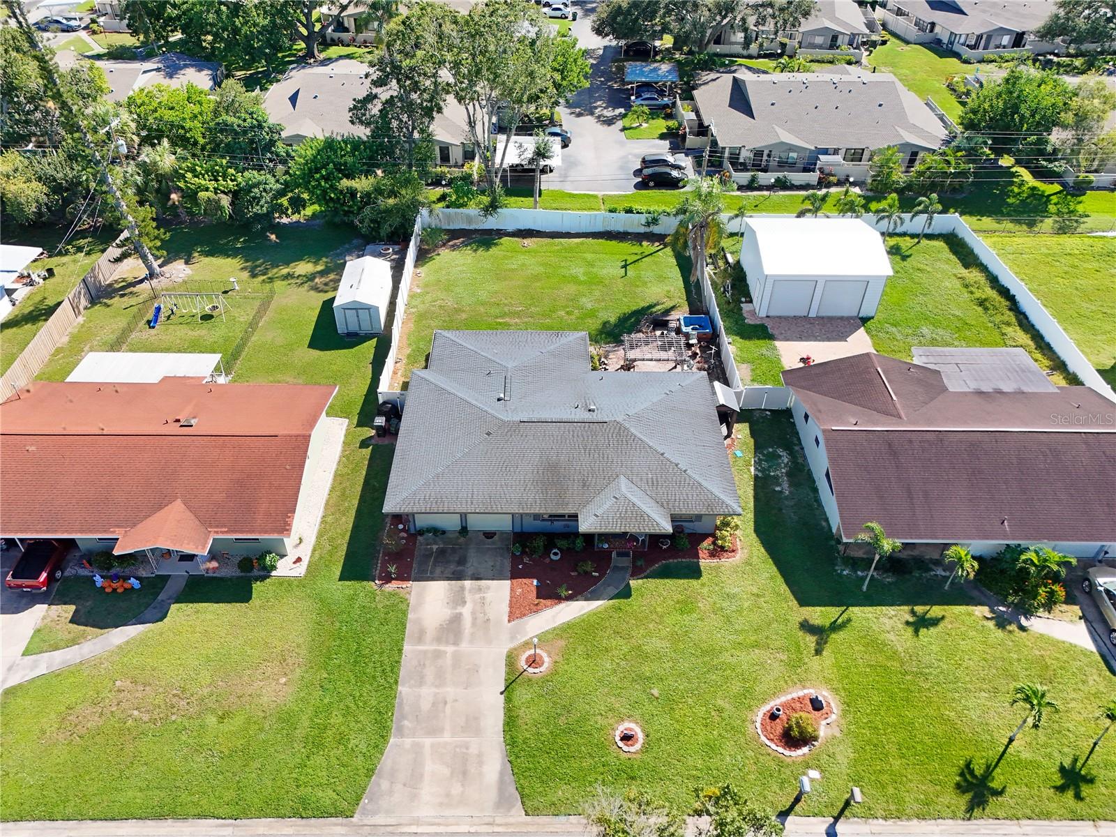 Image 29 of 38 For 2707 27th Avenue Drive W