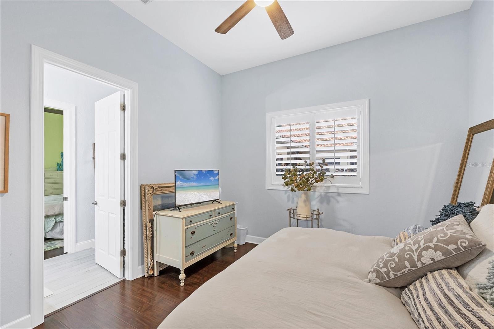 Image 21 of 47 For 4737 Mainsail Drive