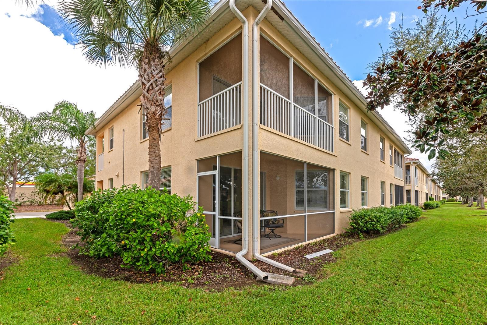 Image 41 of 54 For 4254 Vicenza Drive B