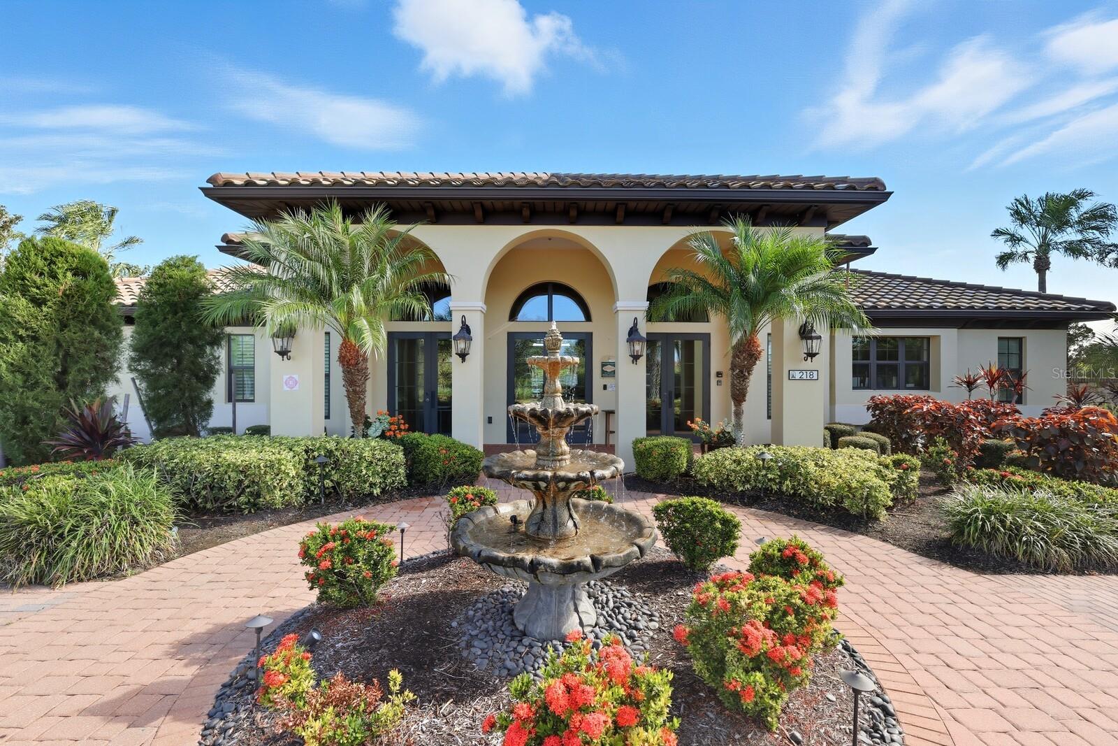 Image 32 of 35 For 220 Benedetto Court