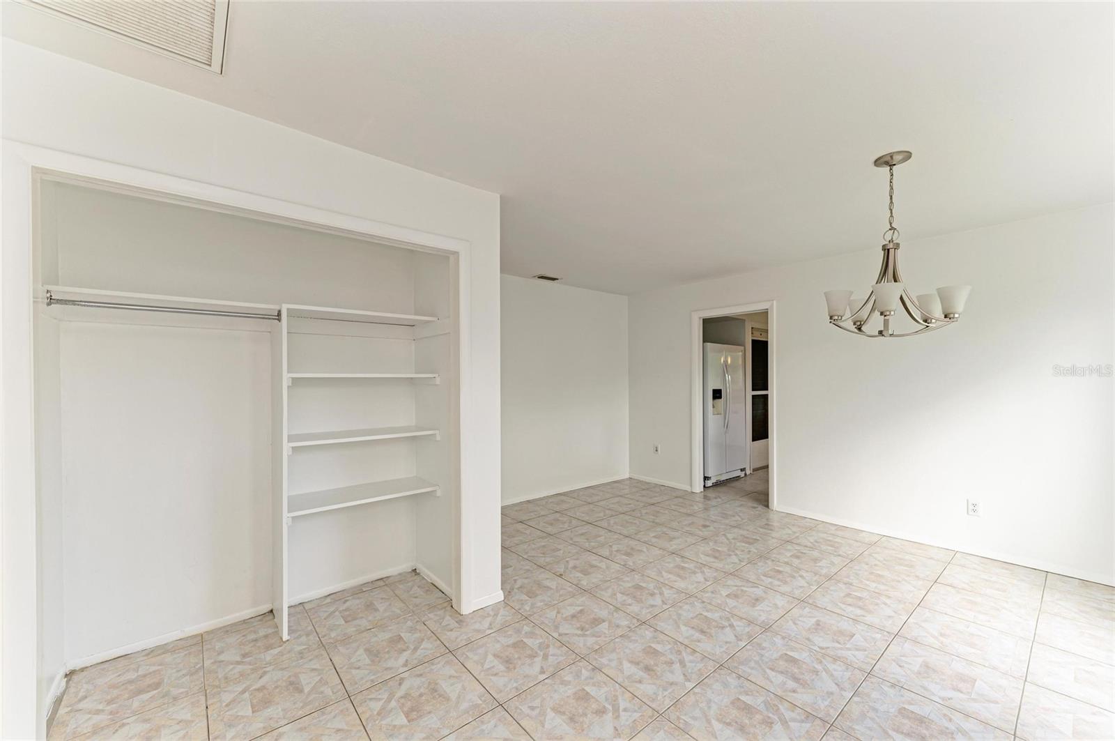 Image 20 of 99 For 136 Bayview Drive