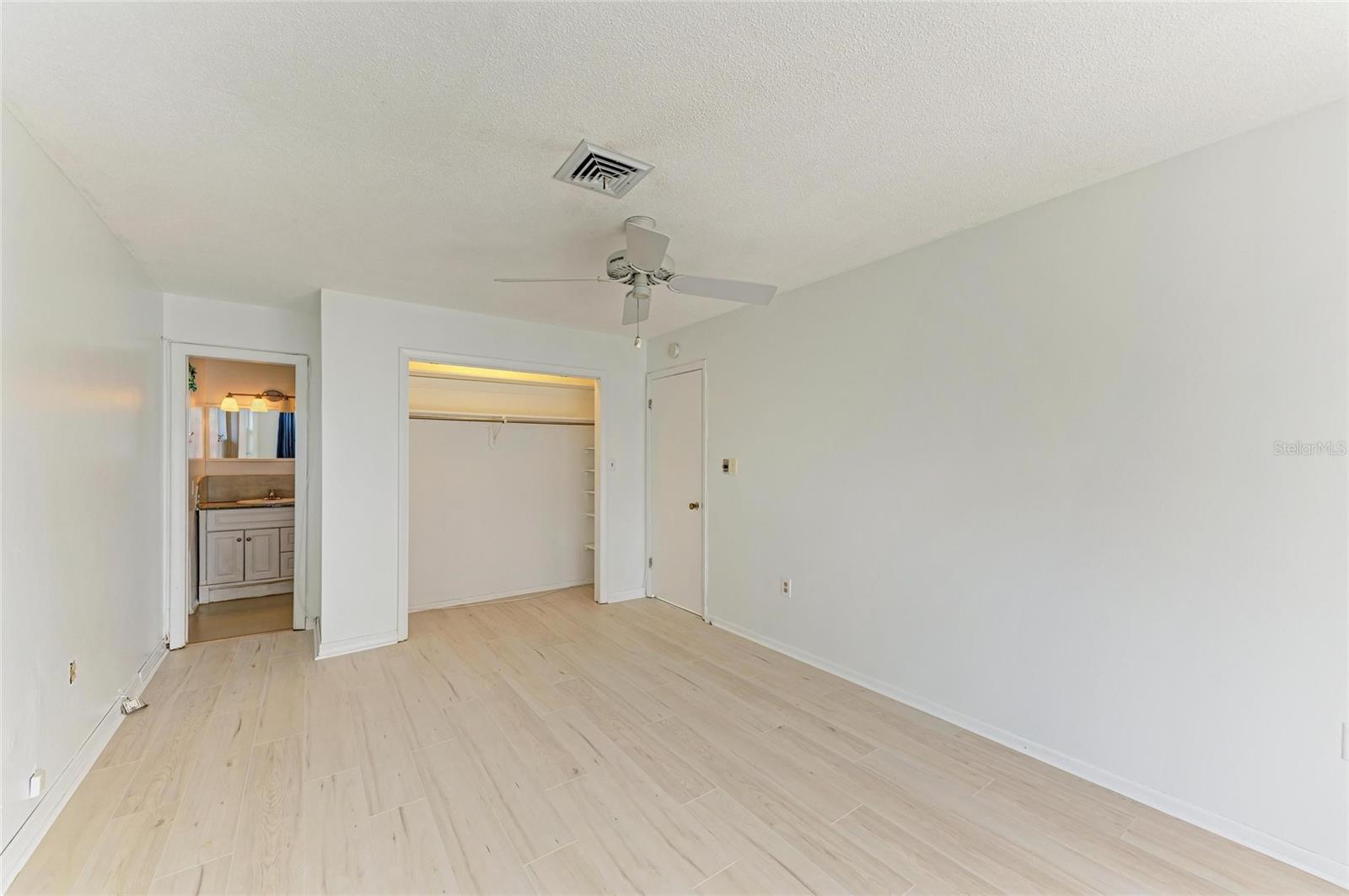 Image 37 of 99 For 136 Bayview Drive