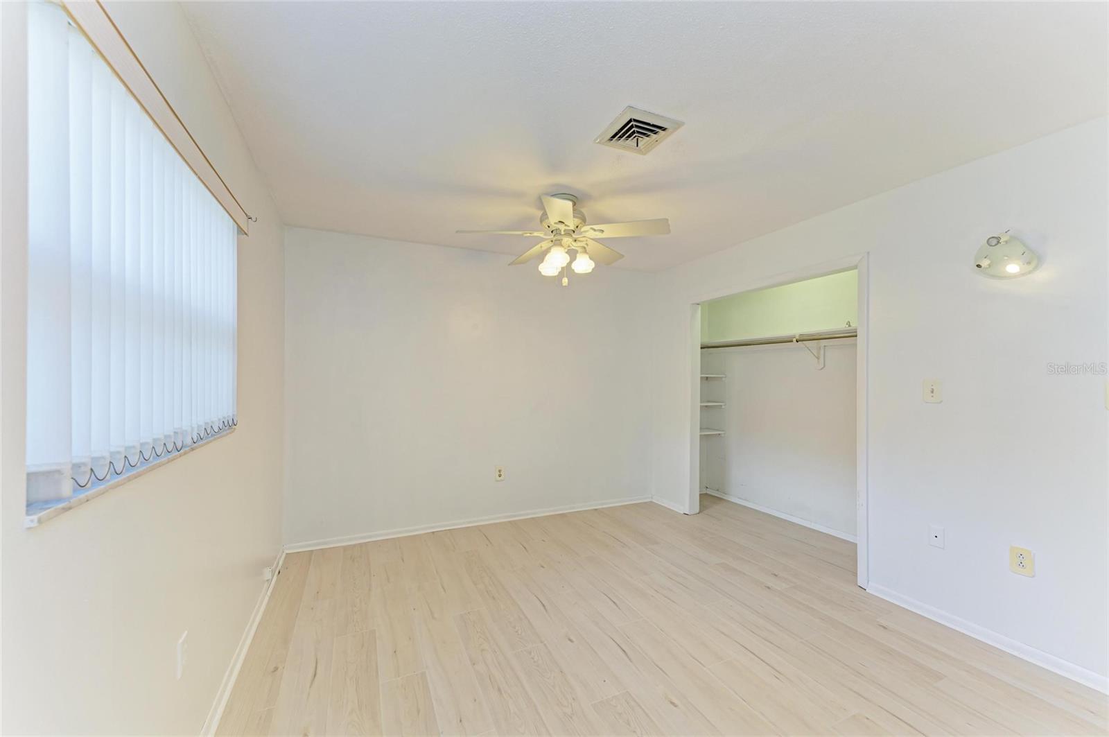 Image 44 of 99 For 136 Bayview Drive