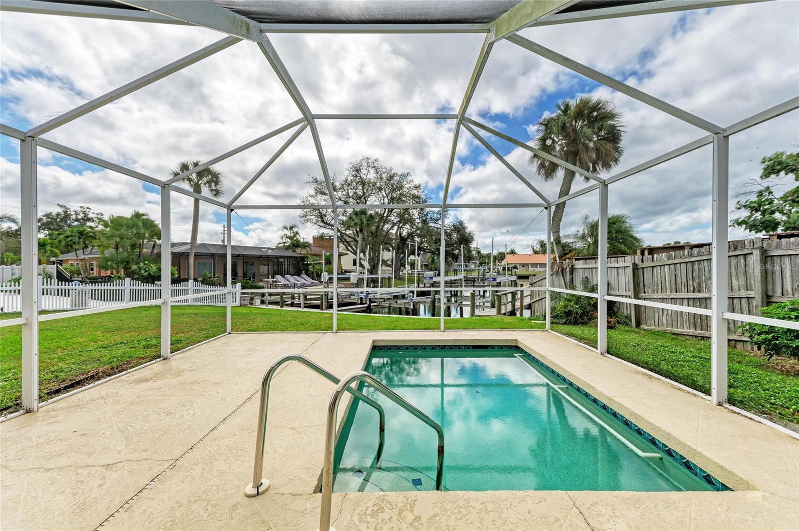 Image 53 of 99 For 136 Bayview Drive