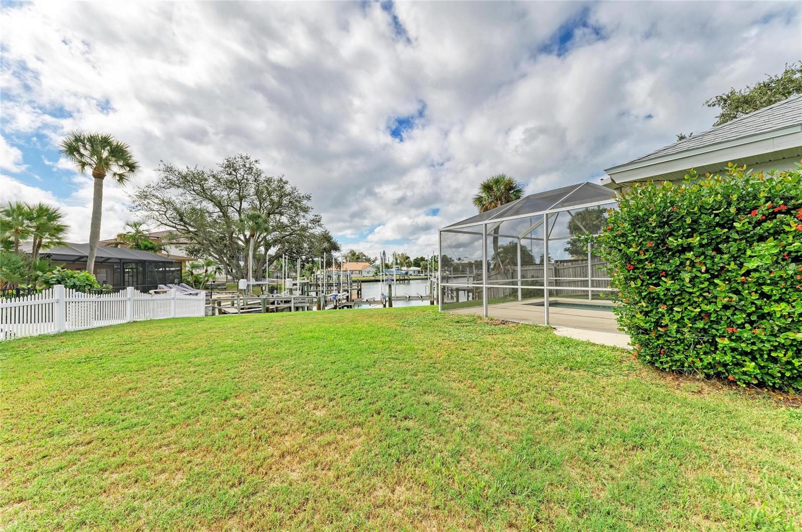 Image 56 of 99 For 136 Bayview Drive