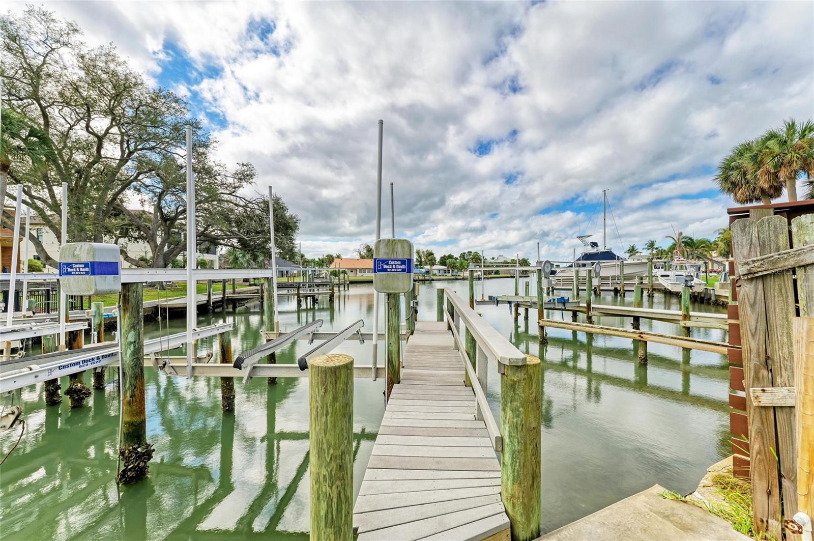 Image 61 of 99 For 136 Bayview Drive