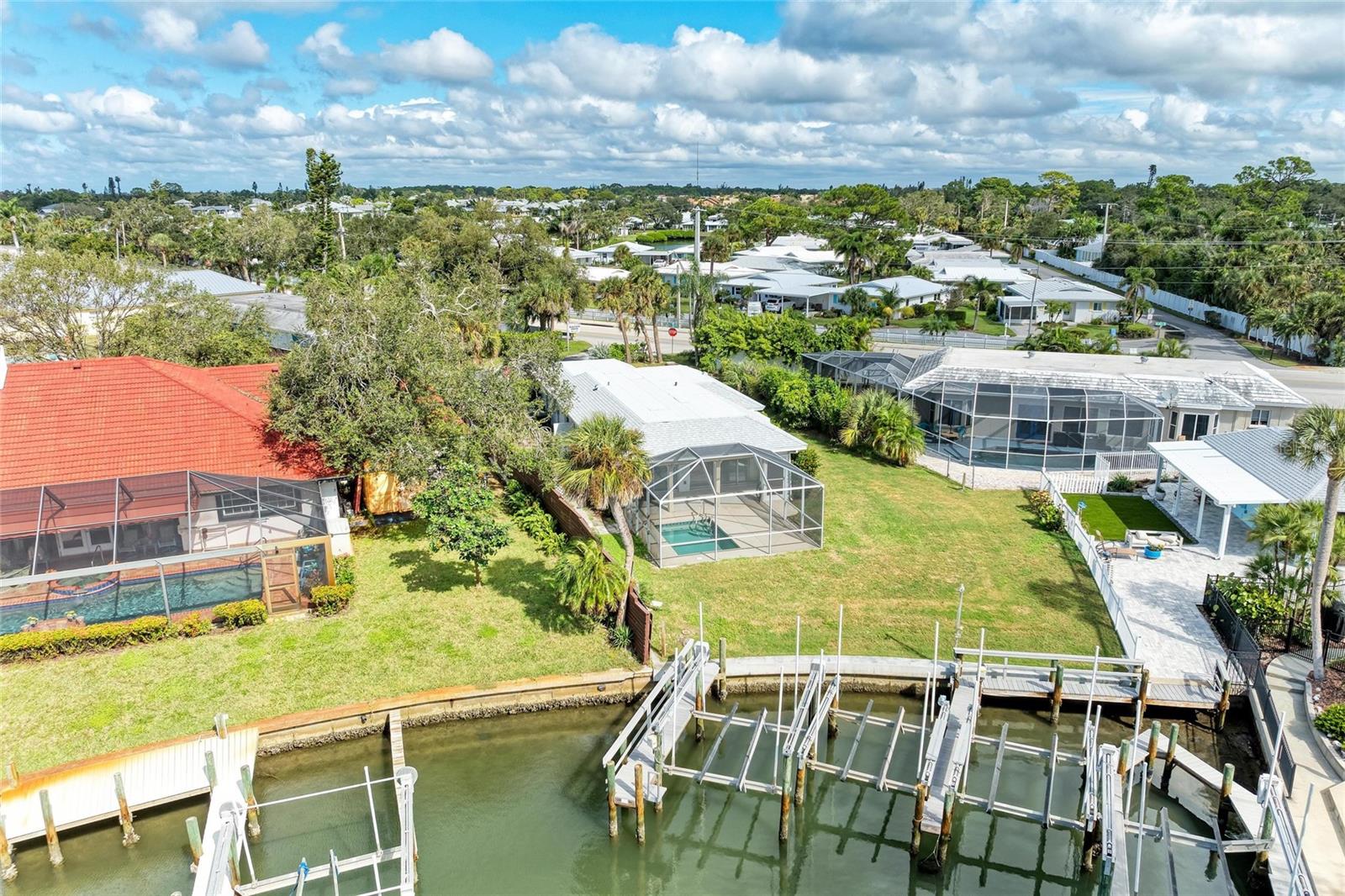 Image 70 of 99 For 136 Bayview Drive