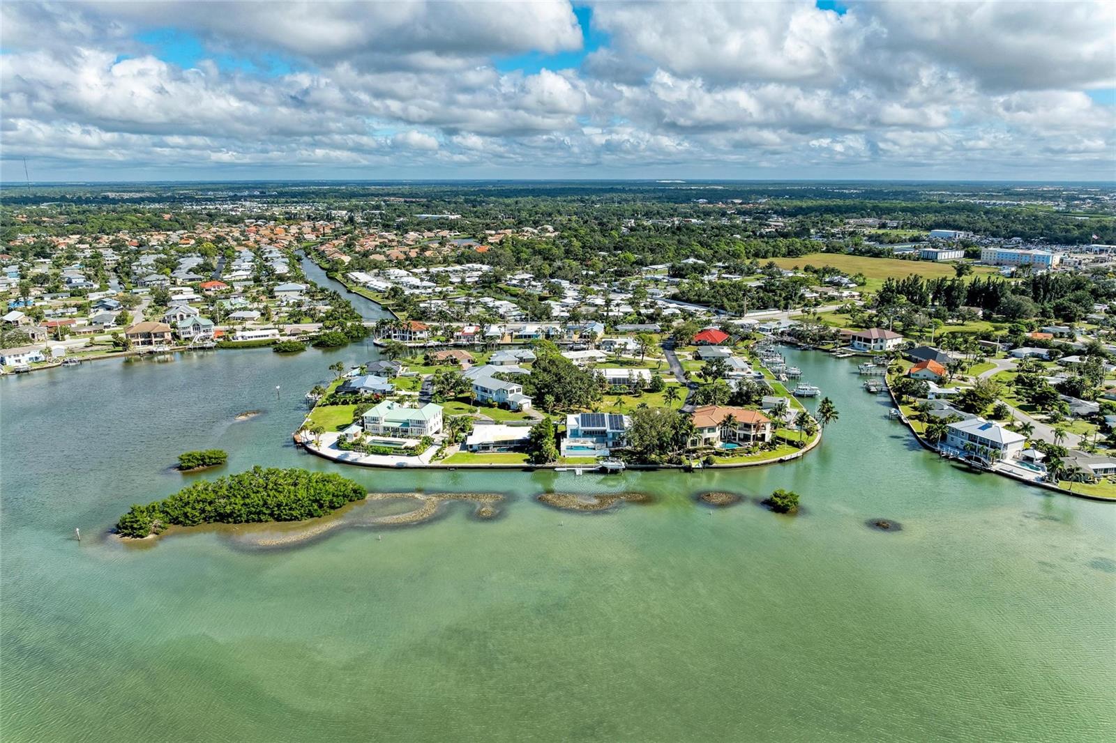 Image 81 of 99 For 136 Bayview Drive