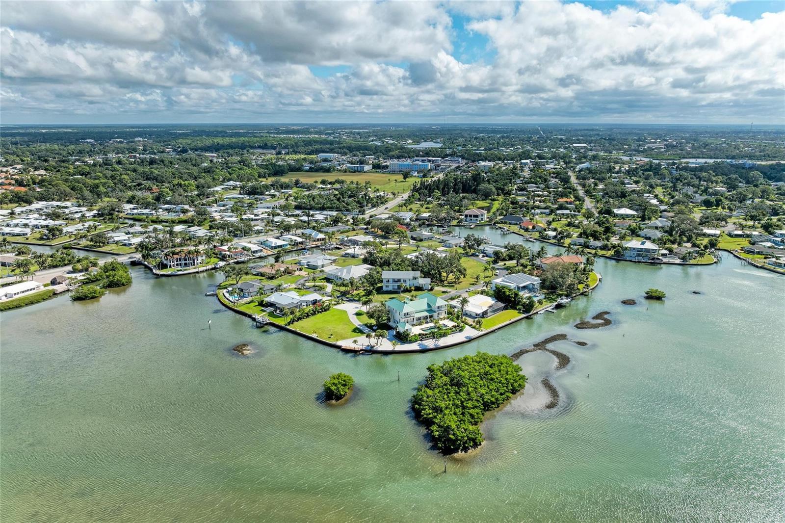 Image 83 of 99 For 136 Bayview Drive