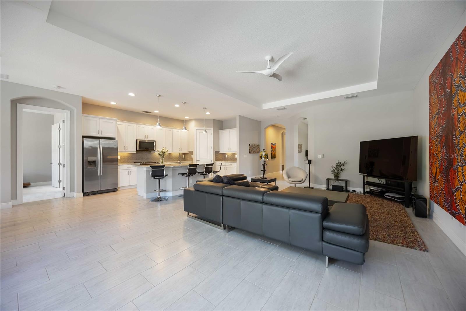 Image 17 of 66 For 10656 Glencorse Terrace