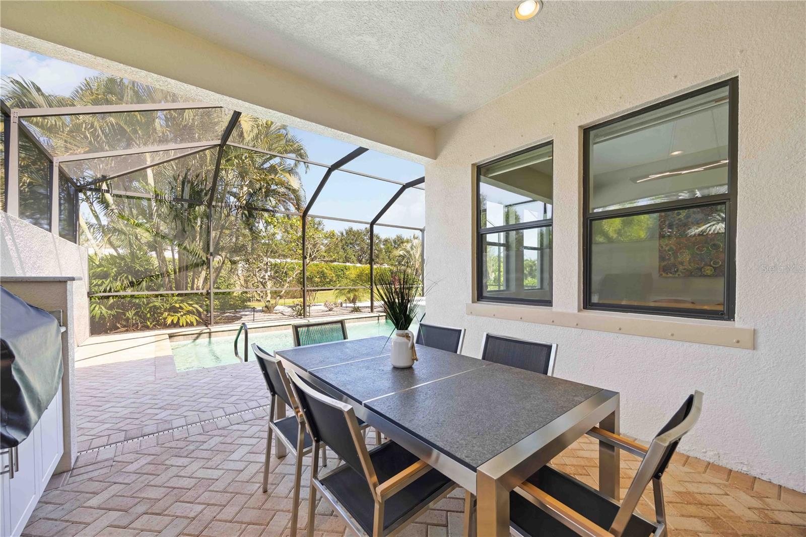 Image 35 of 66 For 10656 Glencorse Terrace