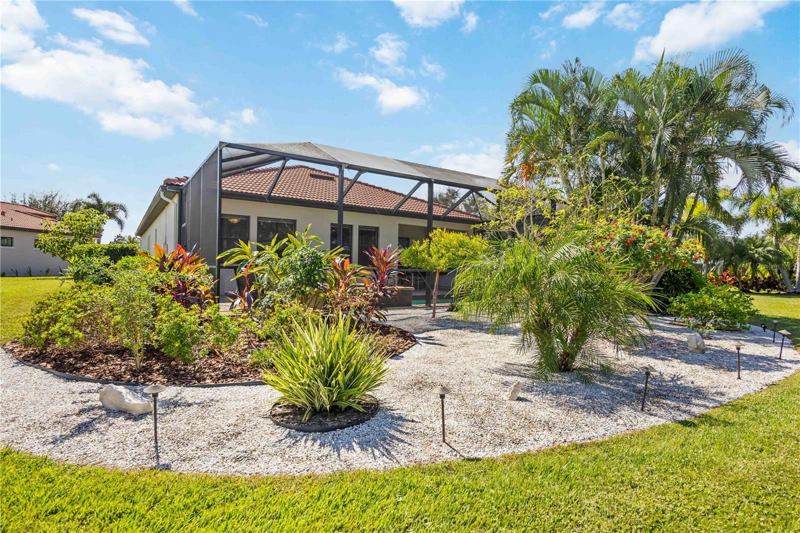 Image 46 of 66 For 10656 Glencorse Terrace