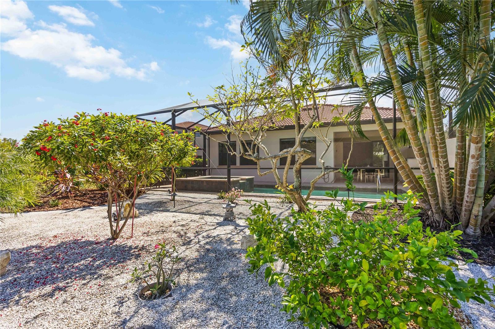 Image 49 of 66 For 10656 Glencorse Terrace