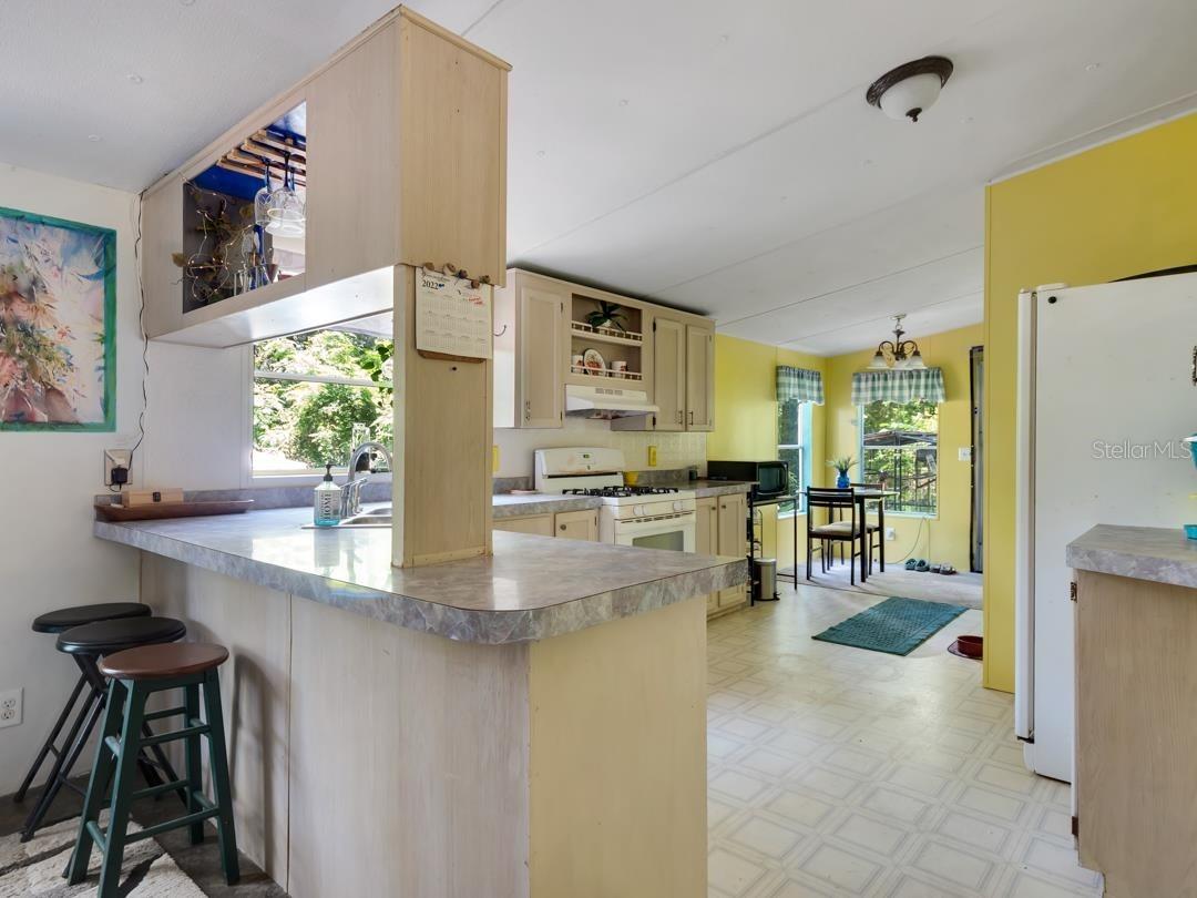 Image 10 of 27 For 4053 63rd Avenue