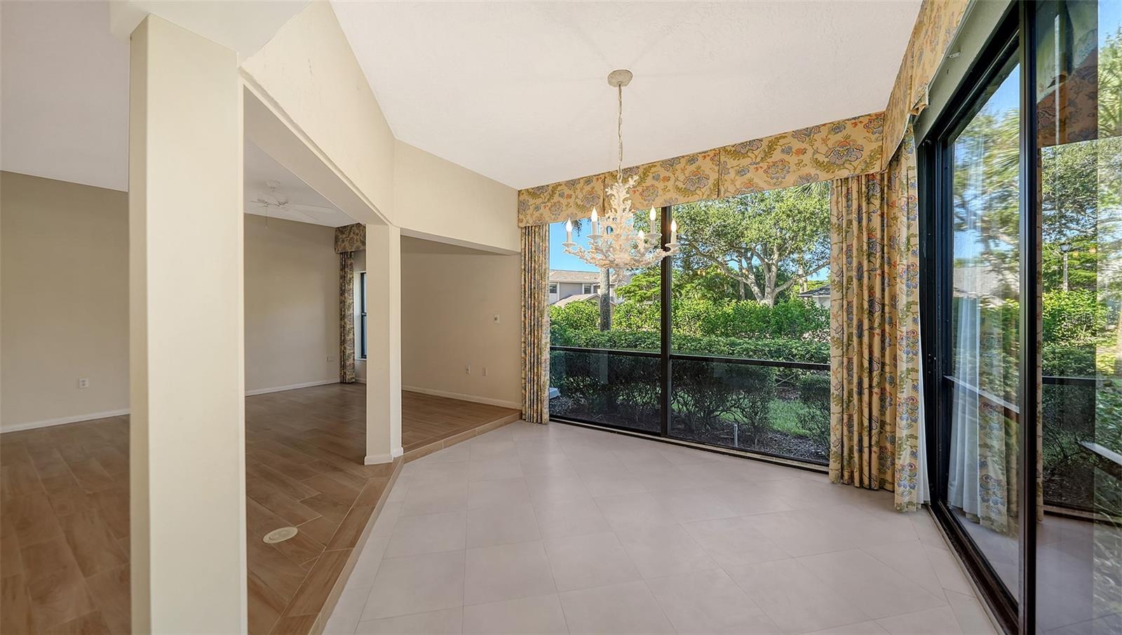 Image 10 of 68 For 1603 Starling Drive 101