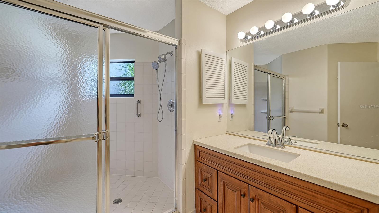 Image 20 of 68 For 1603 Starling Drive 101