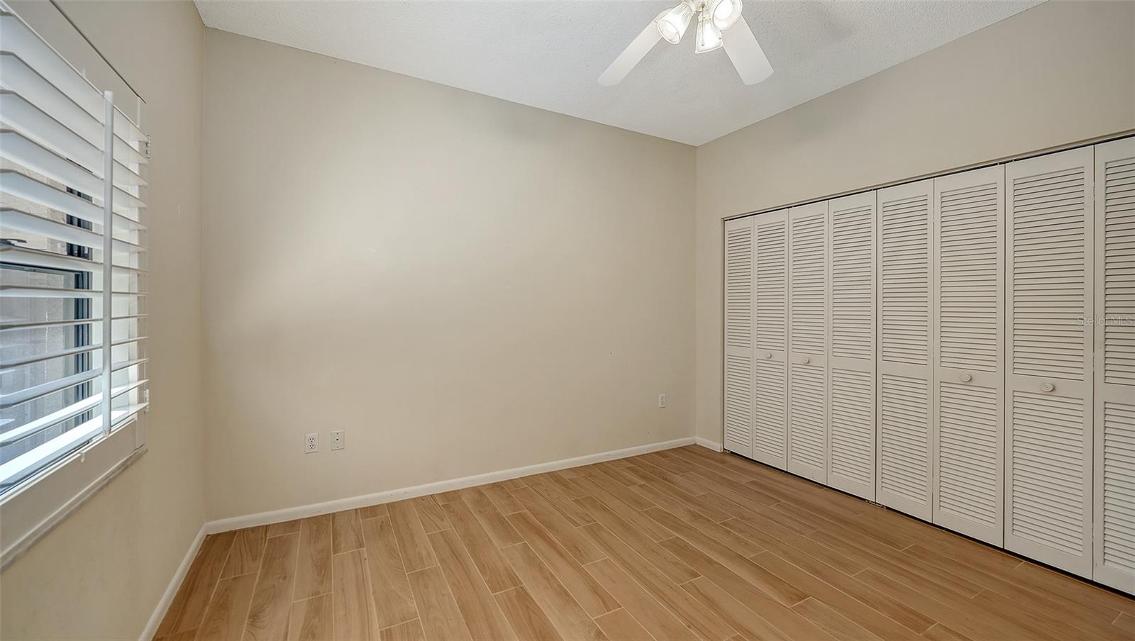 Image 22 of 68 For 1603 Starling Drive 101