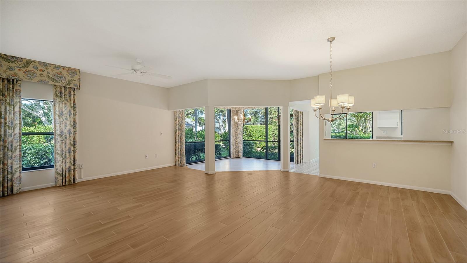 Image 5 of 68 For 1603 Starling Drive 101