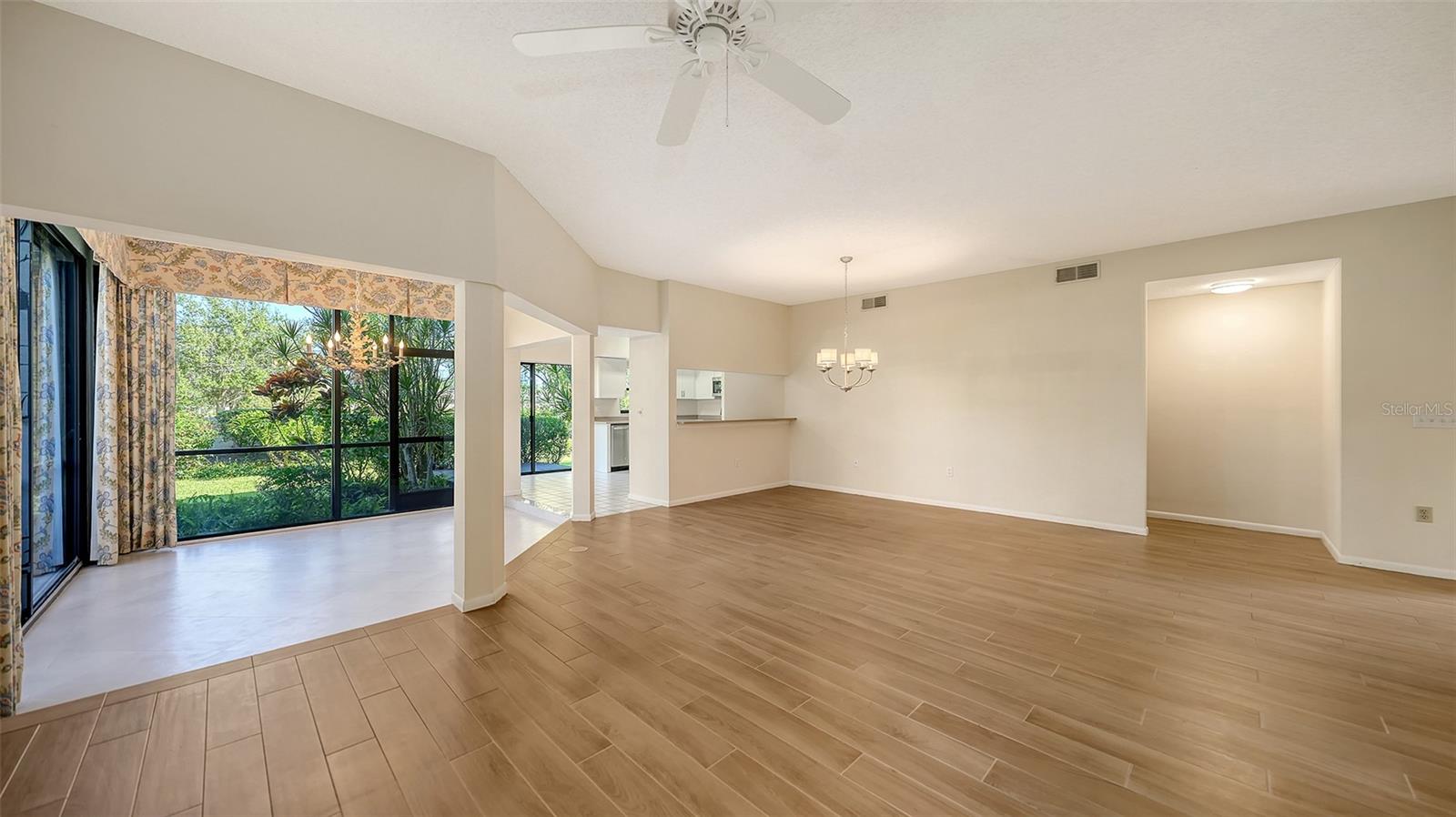 Image 7 of 68 For 1603 Starling Drive 101